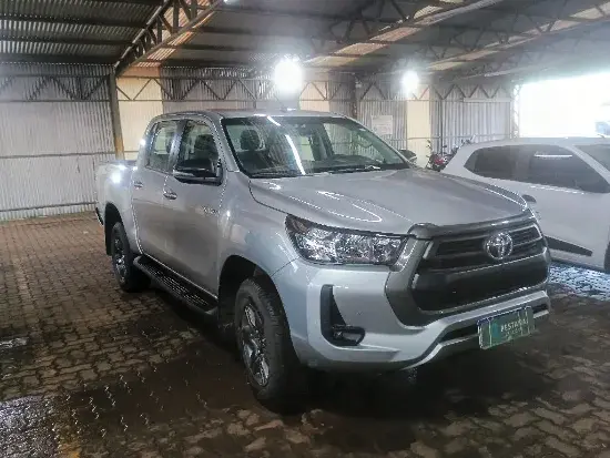 hilux-leilao-veiculos-oportunidade-investir-renda-extra
