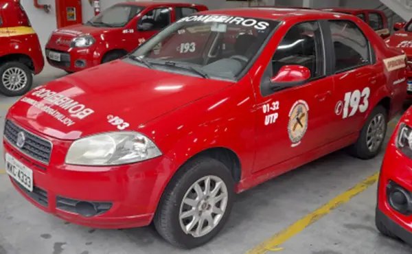 fiat-siena-leilao-veiculos-oportunidade-investir-renda-extra
