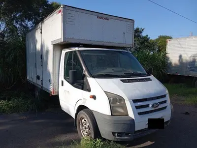 Caminhão Baú Ford Transit leilao de caminhao