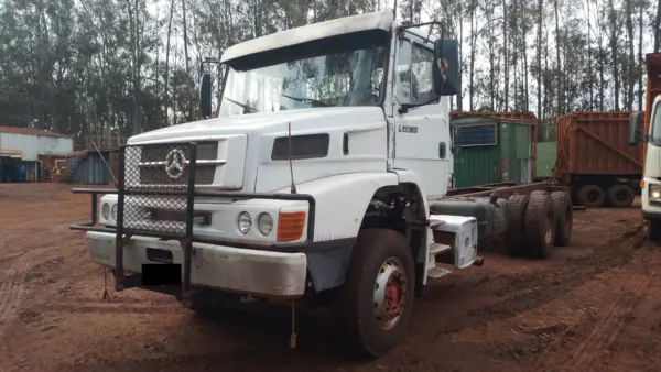 Caminhão Mecedes Benz L2638 leilao do agronegocio