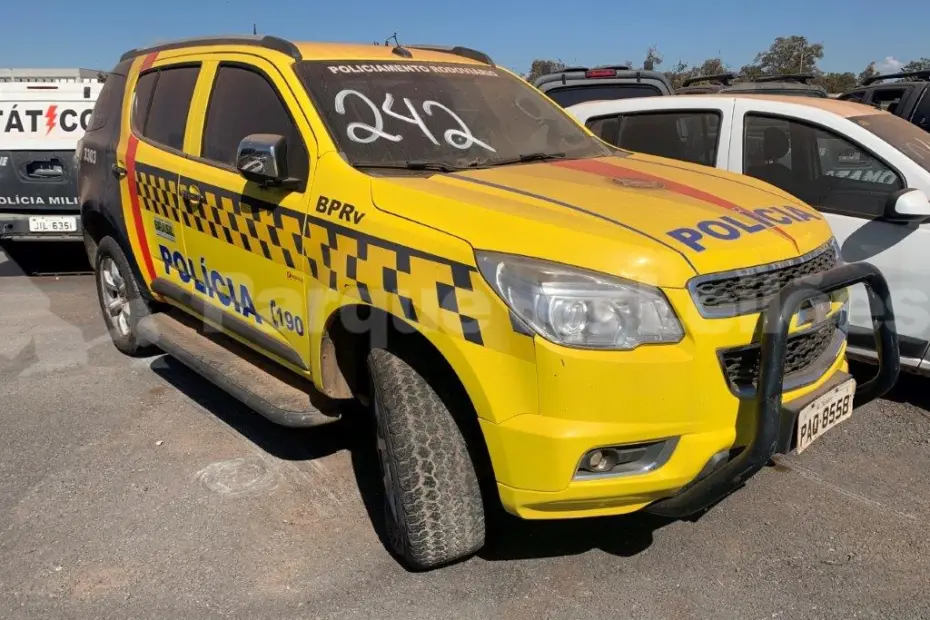 Chevrolet Trailblazer LTZ leilao de viaturas da policia militar