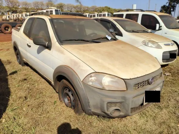 Fiat Strada Hard Work leilao veiculos do agronegocio