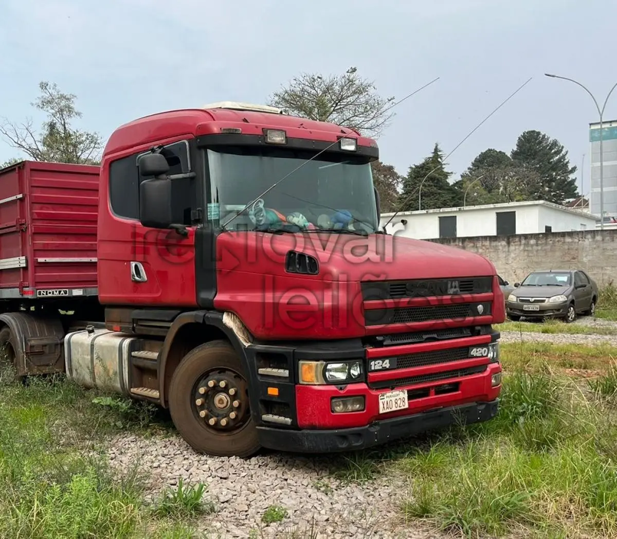 Scania T124 leilao de veiculos ministerio da justiça