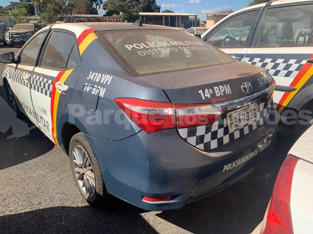 Toyota Corolla XEI leilão veiculos policia militar