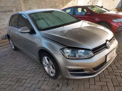 Volkswagen Golf Comfortline leilao de veiculos