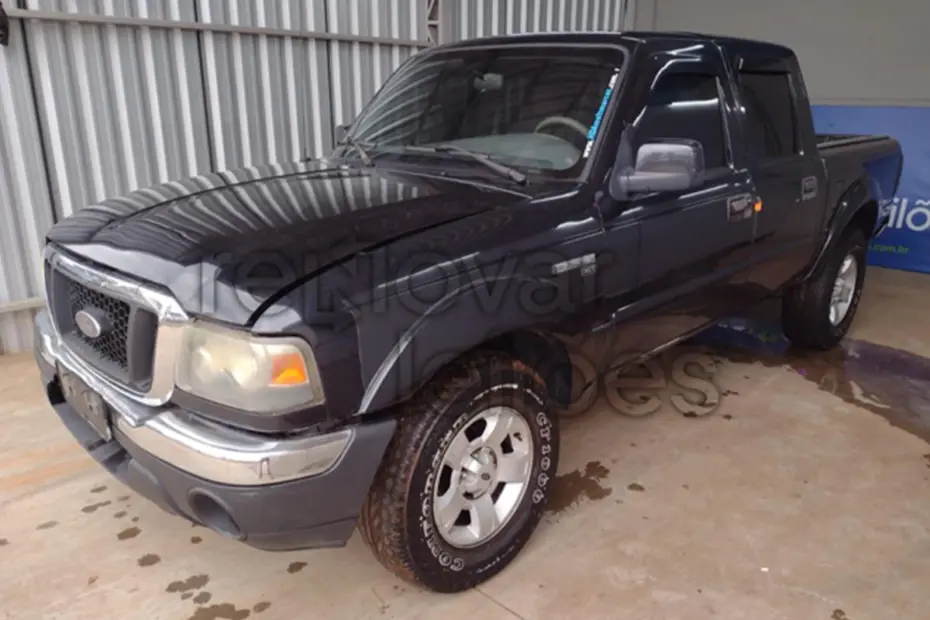 Caminhonetes Ford Ranger, Nissan Frontier, Chevrolet S10 no leilão de veículos retomados de financiamento