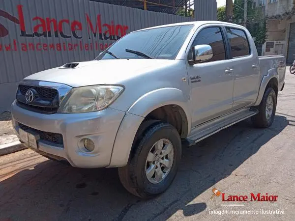 hilux-leilao-veiculos-oportunidade-investir-renda-extra
