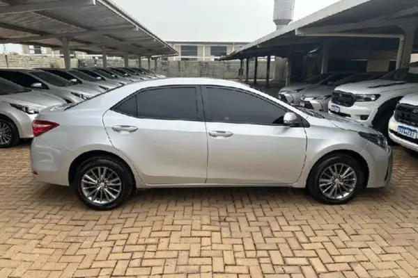 toyota-corolla-leilao-veiculos-oportunidade-investir-renda-extra
