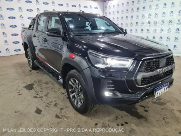 toyota-hilux-leilao-veiculos-oportunidade-investir-renda-extra
