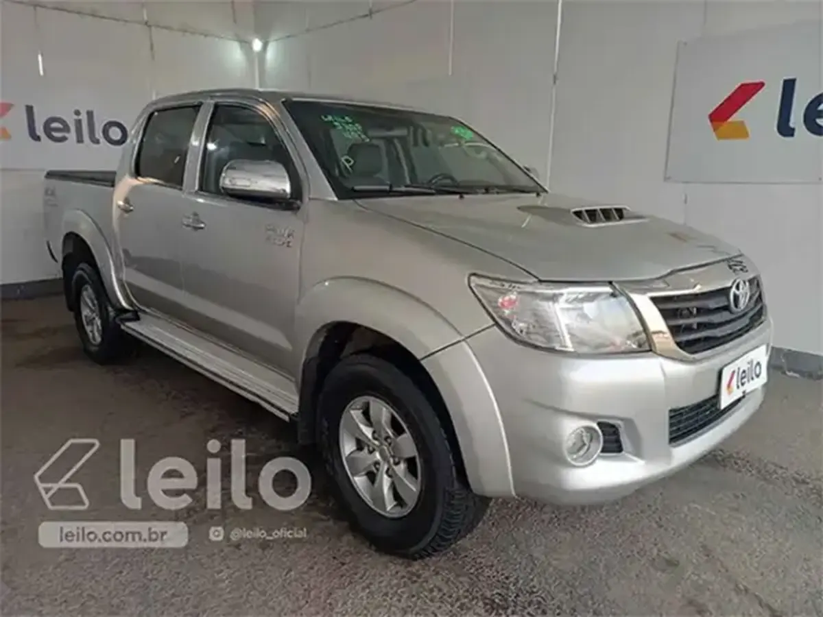 toyota-hilux-leilao-de-veiculos