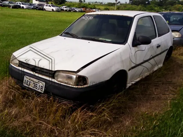 Leilão de veículos do Detran tem Chevrolet Kadett, Vectra, Fiat Prêmio a partir de 550 reais