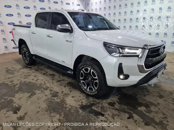 hilux-leilao-veiculos-oportunidade-investir-renda-extra
