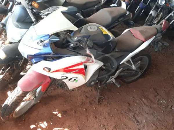 honda-cbr-leilao-motos-oportunidade-investir-renda-extra
