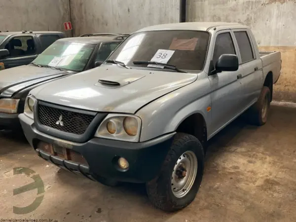 mitsubishi-l200-leilao-veiculos-oportunidade-investir-renda-extra