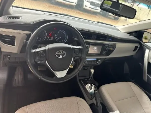 toyota-corolla-leilao-veiculos-oportunidade-investir-renda-extra
