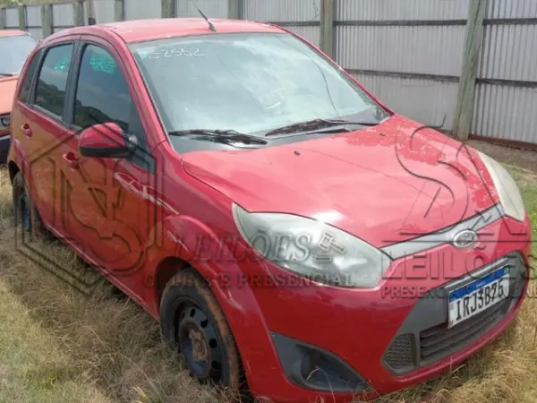 ford-fiesta-leilao-veiculos-carro-oportunidade-investir-renda-extra
