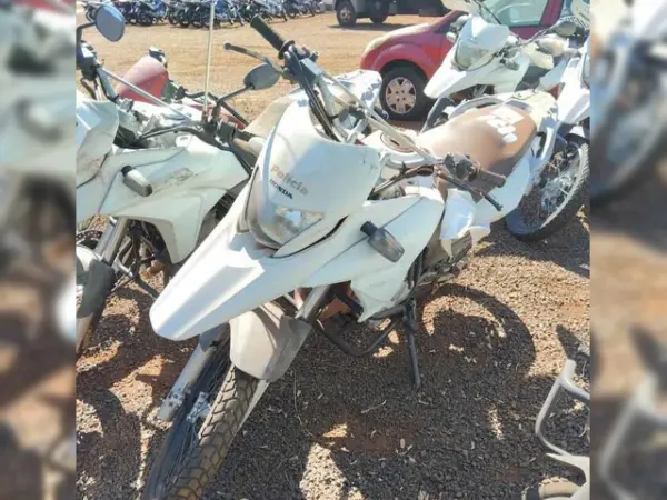 honda-xre-leilao-motos-oportunidade-investir-renda-extra