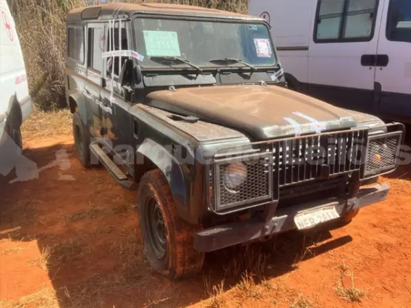 land-rover-defender-leilao-veiculos-oportunidade-investir-renda-extra
