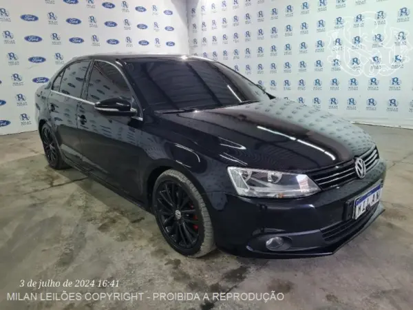 jetta-leilao-veiculos-oportunidade-investir-renda-extra
