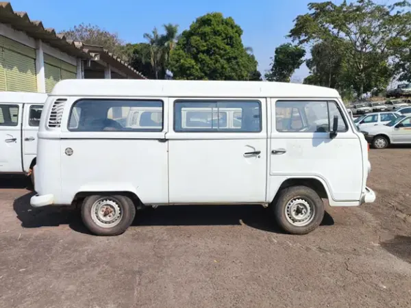 kombi-leilao-veiculos-oportunidade-investir-renda-extra