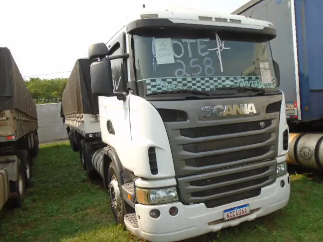 Leilao-de-caminhoes-da-Receita-Federal-tem-Scania-Mercedes-Volvo-a-partir-de-14-mil-reais