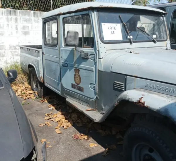 toyota bandeirante leilão da marinha do brasil