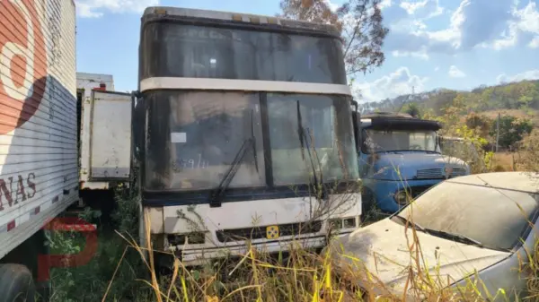 Ônibus Volvo 1990 leilao veiculos ministerio da justiça