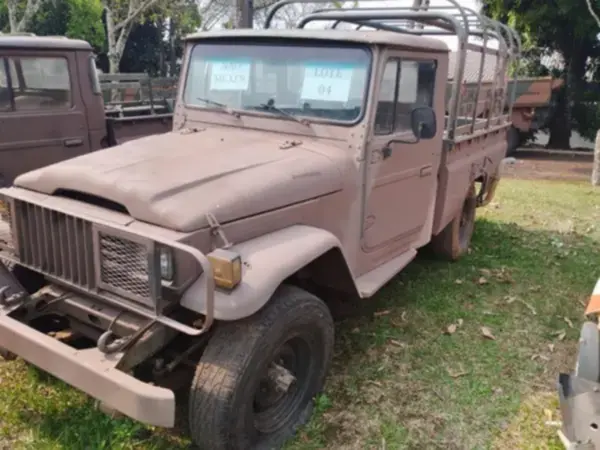 Toyota-Bandeirante-4x4-1998-aberta-leilao-viatura-execito