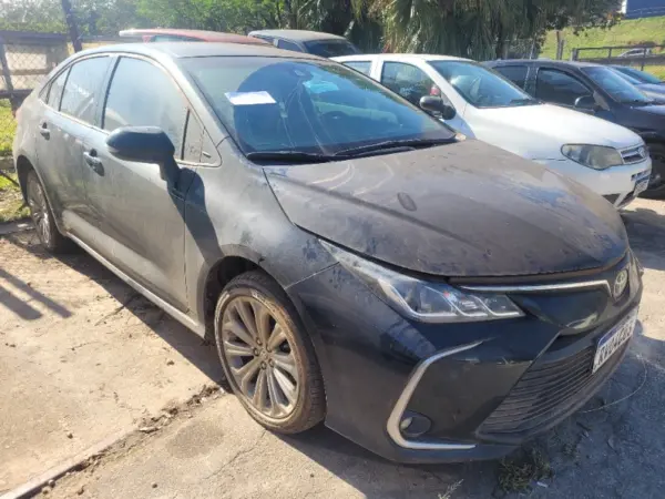 Toyota Corolla XEI leilão veiculos fabrica