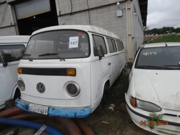 Volkswagen Kombi leilao veiculos sabesp