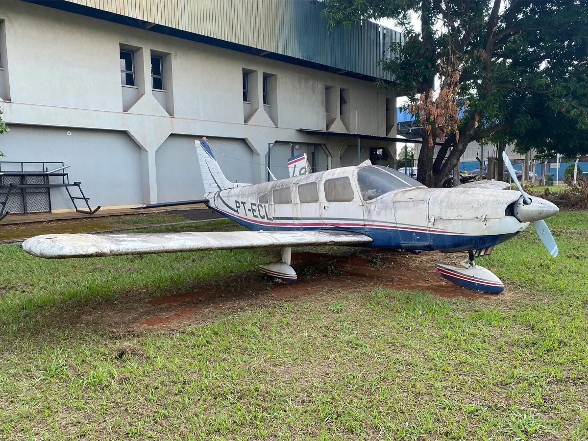 Leilão de Combate ao Tráfico de drogas tem Avião Caminhonetes e caminhão