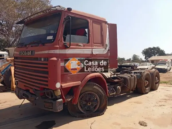 caminhao-scania-leilao-veiculos-oportunidade-investir-renda-extra
