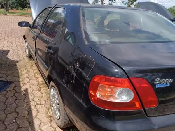 fiat-siena-leilao-veiculos-oportunidade-investir-renda-extra