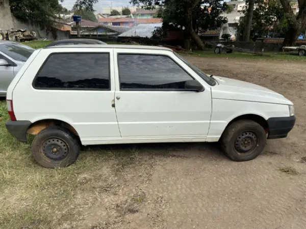 fiat-uno-leilao-veiculos-oportunidade-investir-renda-extra
