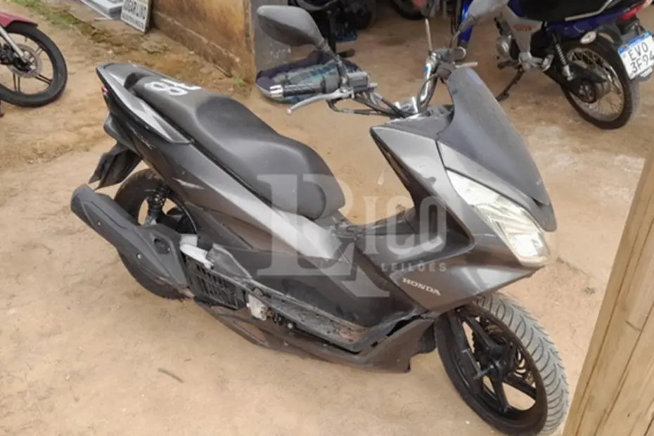 Motos Honda PCX, Biz, CG e outras a partir de 850 Reais no Leilão do Detran