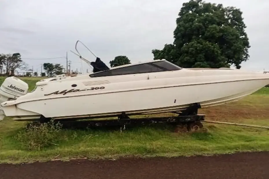 Lancha, Corolla, Renegade e outros veículos no leilão de combate a lavagem de dinheiro