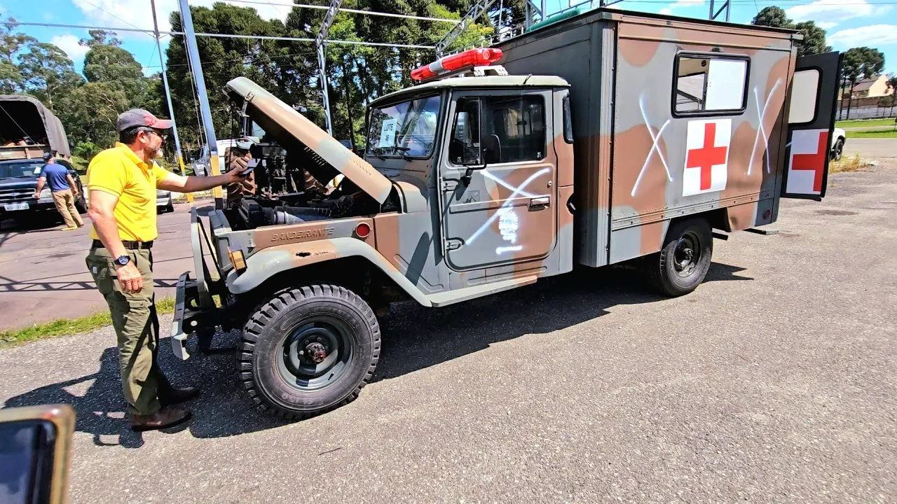 LEILÃO de VIATURAS do EXÉRCITO Como Veículos Raros