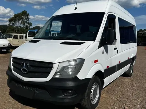 mercedes-benz-sprinter-leilao-veiculos-oportunidade-investir-renda-extra
