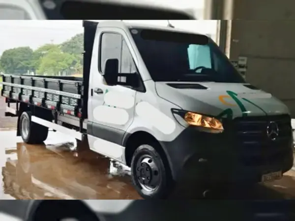 mercedes-benz-sprinter-leilao-veiculos-oportunidade-investir-renda-extra
