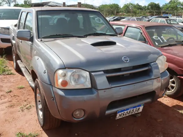 nissan-frontier-leilao-veiculos-oportunidade-investir-renda-extra
