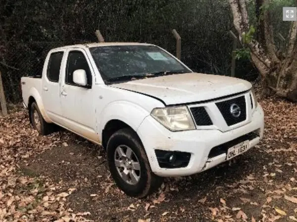 nissan-frontier-leilao-veiculos-oportunidade-investir-renda-extra