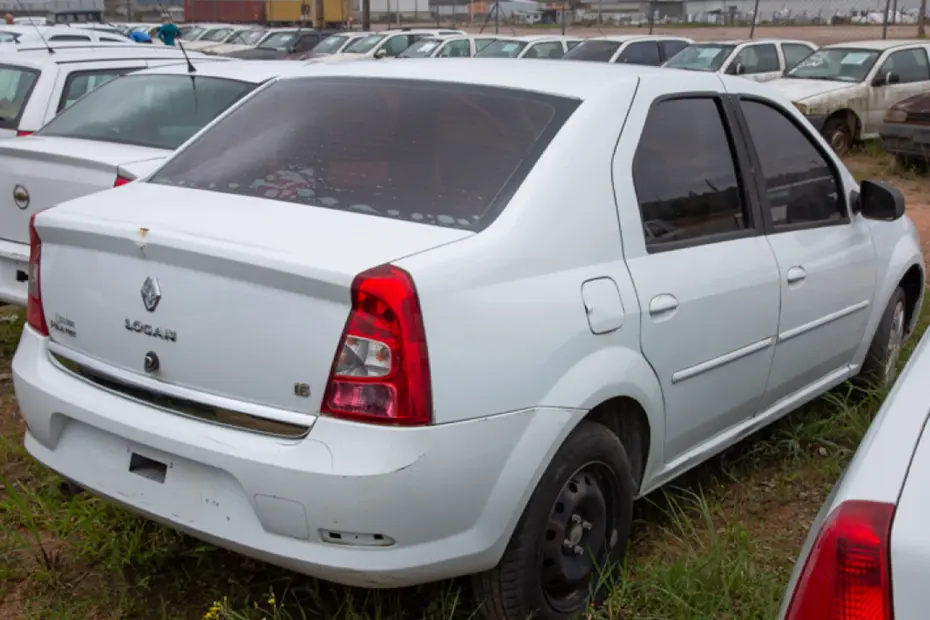 31 Renault Logan a partir de 3 mil Reais no Leilão do Governo Estadual