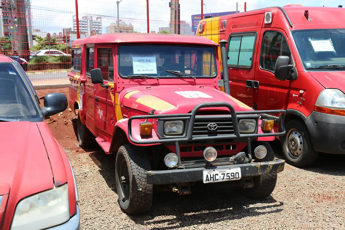 Toyota Bandeirante, Hilux, Fiat Strada, GM S10 e Saveiro no Leilão do Governo Estadual