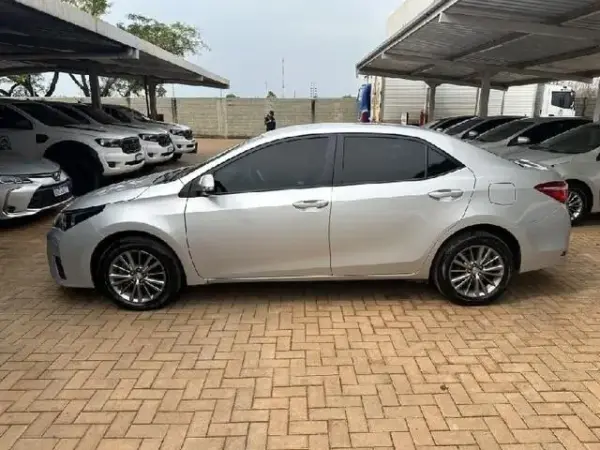 toyota-corolla-leilao-de-veiculos-tribunal-justça