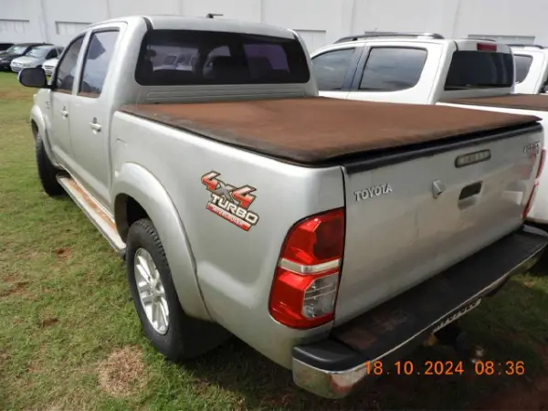 toyota-hilux-leilao-veiculos-caminhonete-investir-renda-extra