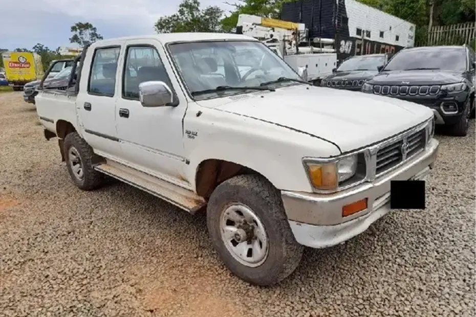 42 Caminhonetes Hilux, S10 e L200 a partir de 7 mil Reais no Leilão de Companhia de Energia