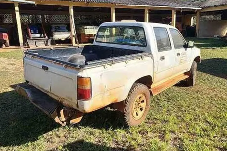 Toyota Hilux, Ranger, S10, L200 Triton e Outras caminhonetes a partir de 2 Mil reais no Leilão do ICMBio