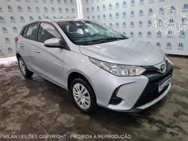 toyota-yaris-leilao-veiculos-oportunidade-investir-renda-extra
