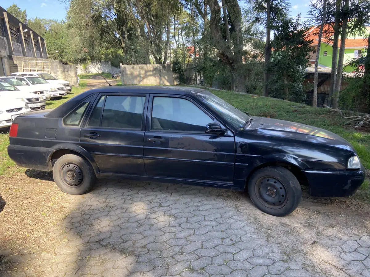 Volkswagen Santana e Gol Quadrado a partir de 958 Reais no Leilão do Governo Estadual