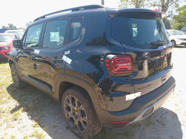 Jeep Renegade T270 4x4 leilao de suv zero quilometreo